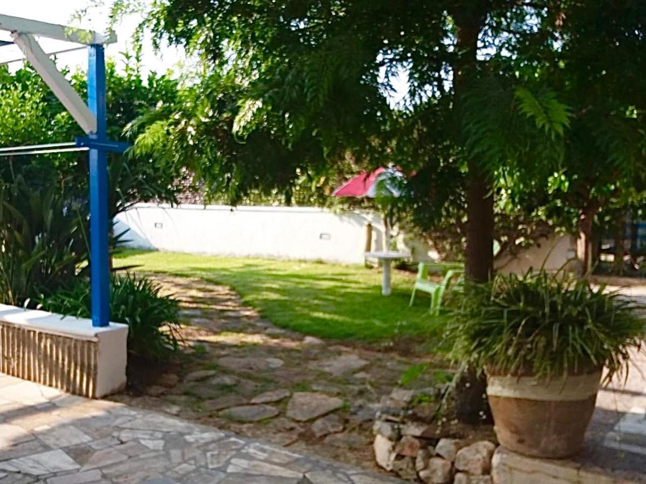 Villette Vacanze - Vie Russe Marina Di Pescoluse Luaran gambar